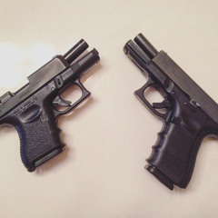 2 Twin Glocks feat. $amwitadollasign