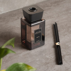 Non Toxic Home Fragrance – Safe, Elegant, and Mindfully Crafted by Aroma Blissé