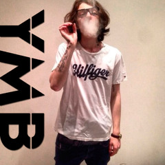 ХУДИ YMB