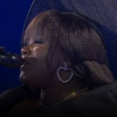 My Way by Yseult live at Paris 2024.m4a