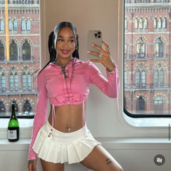 Women Crush Wednesday ep. 30 (Bootleg, Flips, & Mashups)