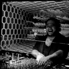 Tian @ Do Not Sit On The Furniture, Miami, FL- Opening Set for Cassy 12.29.2024