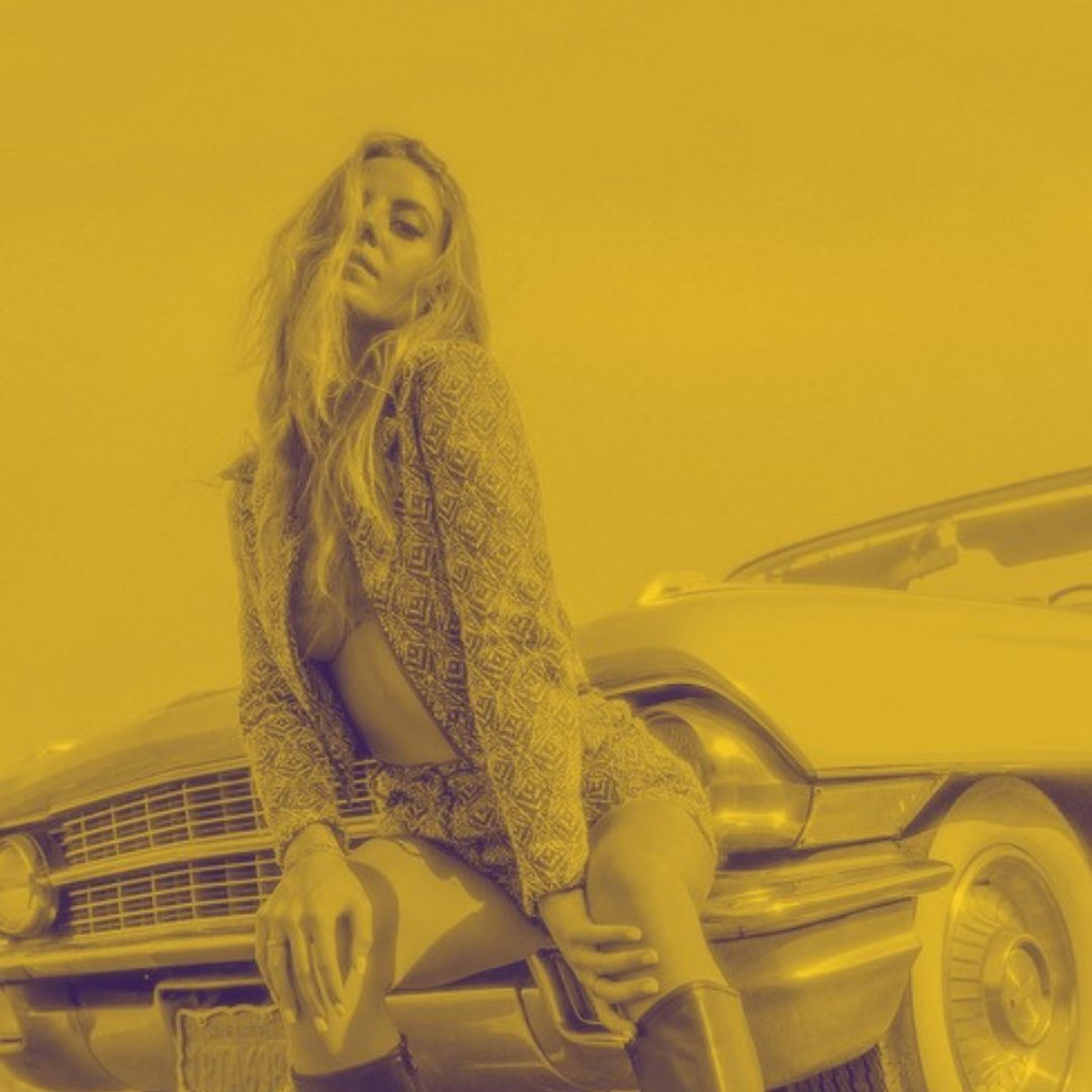 Episode 14 - Singer Kaitlyn Dorff is here!
