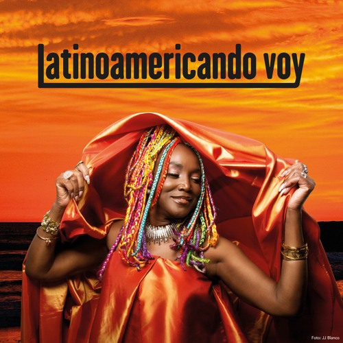 Lucrecia - Latinoamericando Voy