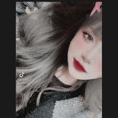 vi sao e phai khoc.....🖤