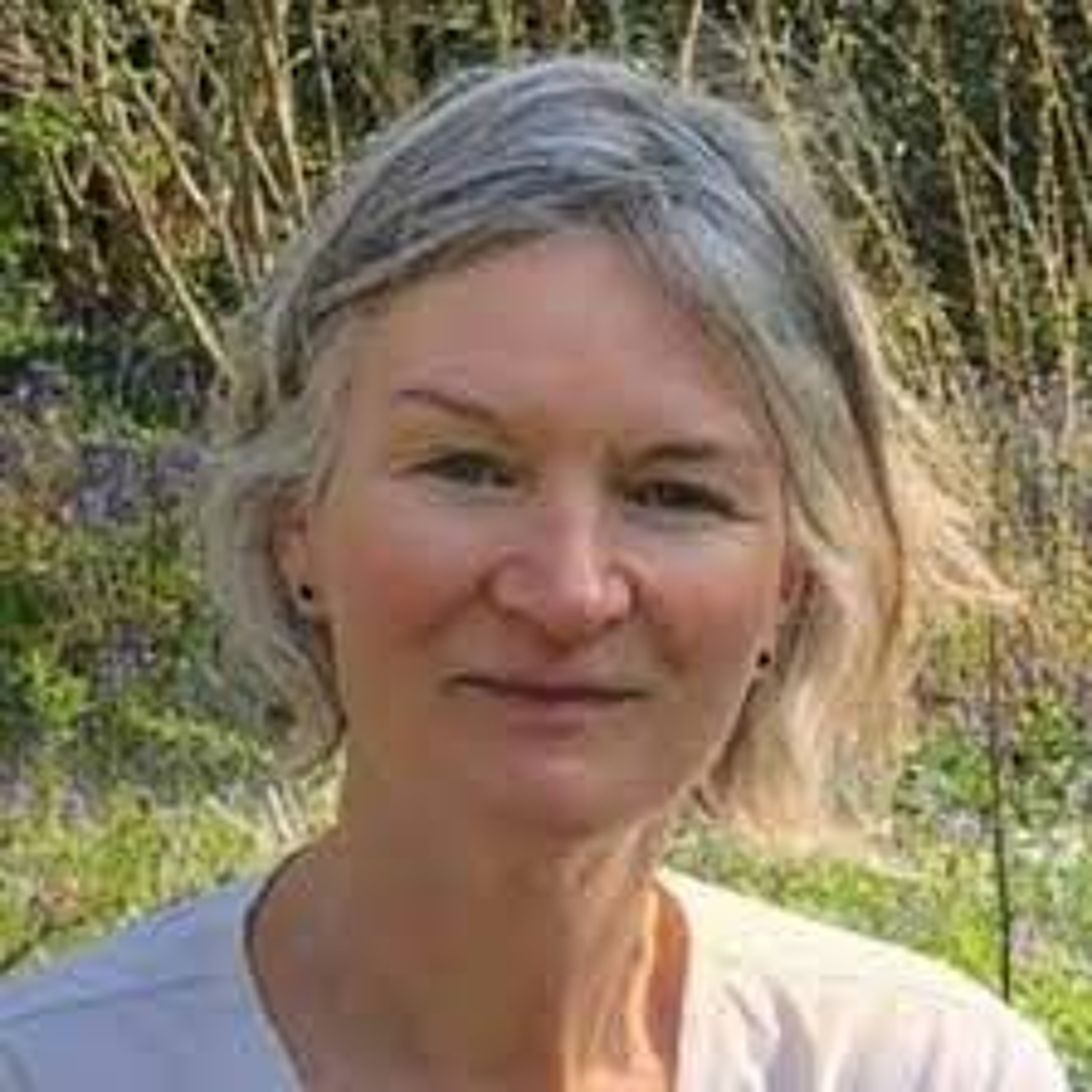 Denise Baden - Author "Habitat Man"  The power of positive climate narratives. episode artwork