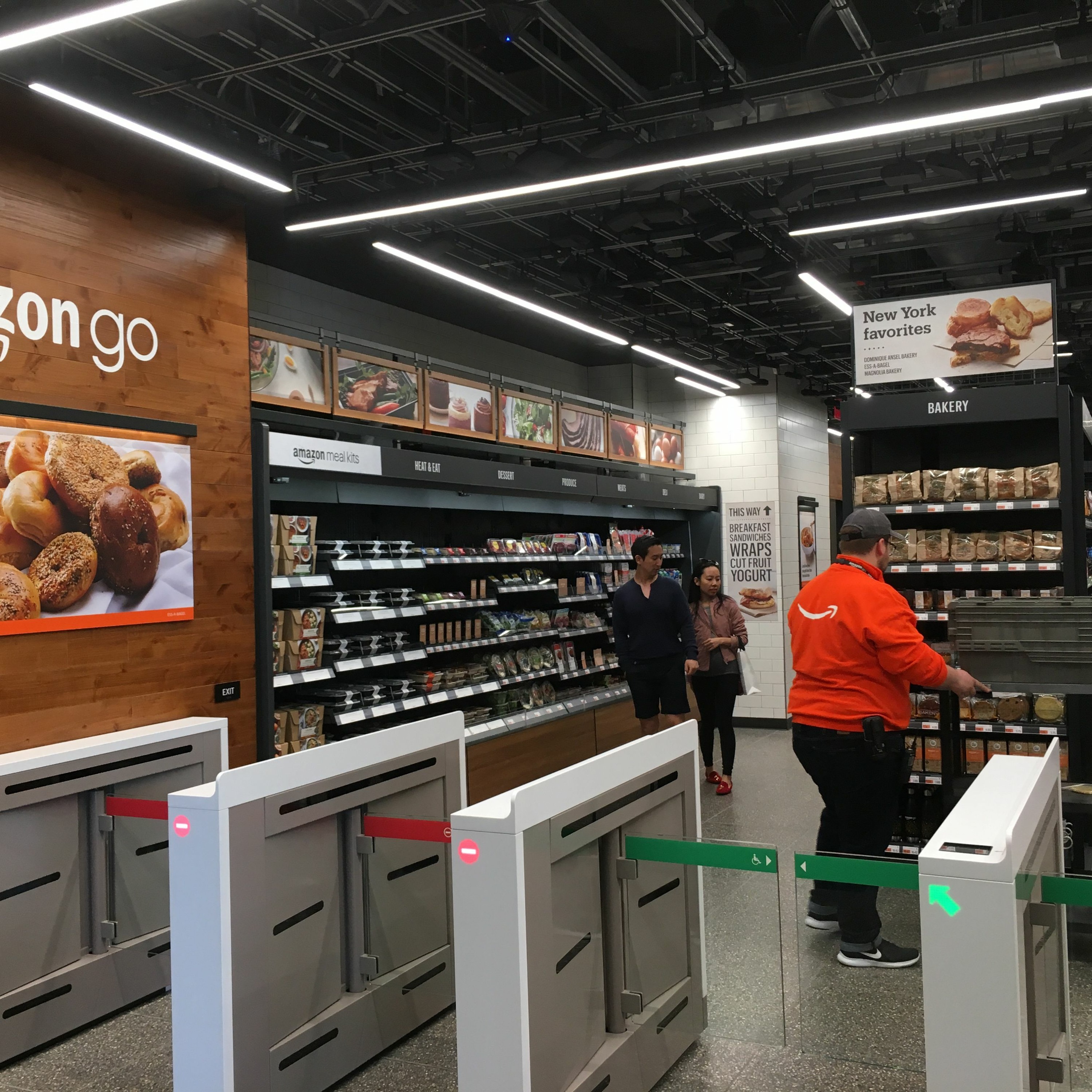 Midtown Amazon Customers React to Union Vote Count episode artwork
