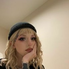 superficial seduction (Prod. xlilthornx )