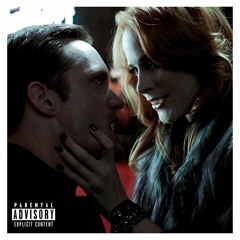 𝐋𝐎𝐎𝐊 𝐃𝐎𝐖𝐍