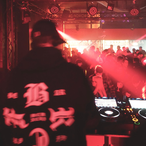 MIKEL – Warm Up Set @ Monkey Suit x Nevula