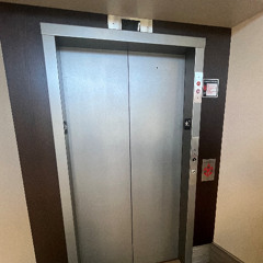 elevator music hoodtrap
