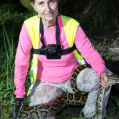 [Original+] one girl fifty snake viral video one girl fifty snakes