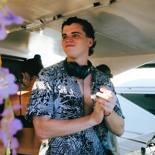 ASTRONOMY YACHT PARTY (Melodic & Progressive House Dj Set)