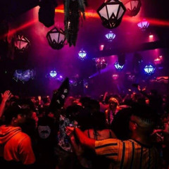 Walking to the club ProdbyLwkj_on thebeat
