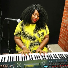 10 MINUTES OF SPEAKING IN TONGUES AND PLAYING THE KEYBOARD. HEAVENLY SOUND