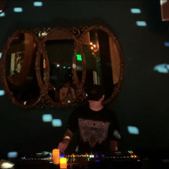 RUNITBAK | UKG / UK Bass Set @ Monarch SF