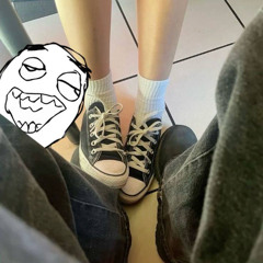 в тихую пакастим)))