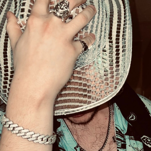 Gigolo x Tv Off (TYNAN x DoobstanK Flip)