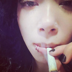 smoking like prod xaeromaiden #YANYETGAY