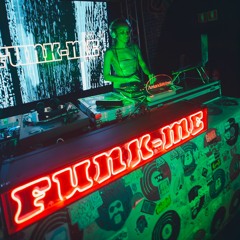 Funky Disco House na festa Funk-me