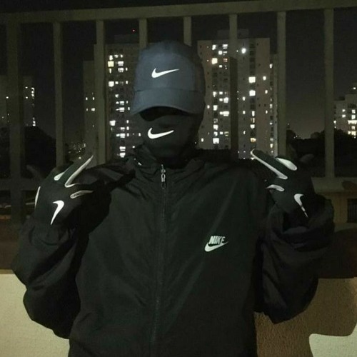 Stream Mc Livinho Pilantragem Vs Beat Série Gold Karatê De Vr 130