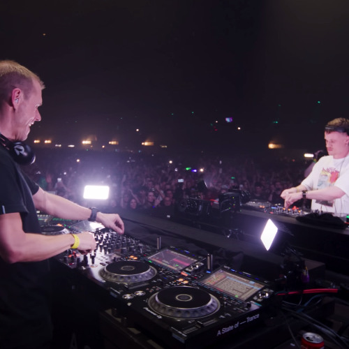 Armin van Buuren F2F Maddix - Live @ A State of Trance 2025