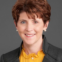 H.I. Ep. 41 - Danielle Lamphier, MBA - CEO of Sneez