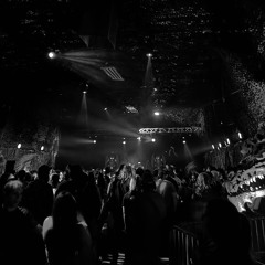 iykyk / Groove SeleKtions 01