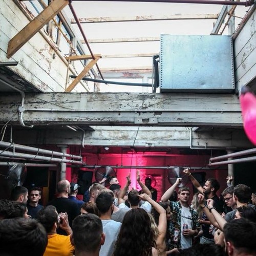 Franz F Dj set Live with PioneerDjs1000 and Toraiz sp-1 Toraiz As1 'Unknown Party' 04/2020