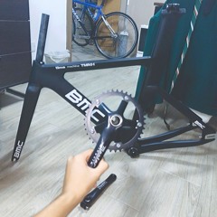 폭력적인 거리 폭격