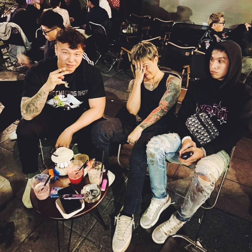 ROCKY CDE" NHỚ EM'S " ft.wusdie”