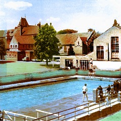 The Swimming Pool At Warwick School