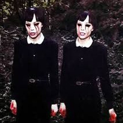 Blood Twinz (+ReVerii )