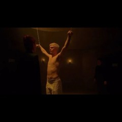 carrie - 𝚋𝚊𝚌𝚔 𝚜𝚝𝚊𝚐𝚎 𝚕𝚒𝚐𝚑𝚝𝚜 <3 prod. carrie