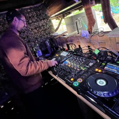 play.it.loud.sessions @ SMB833