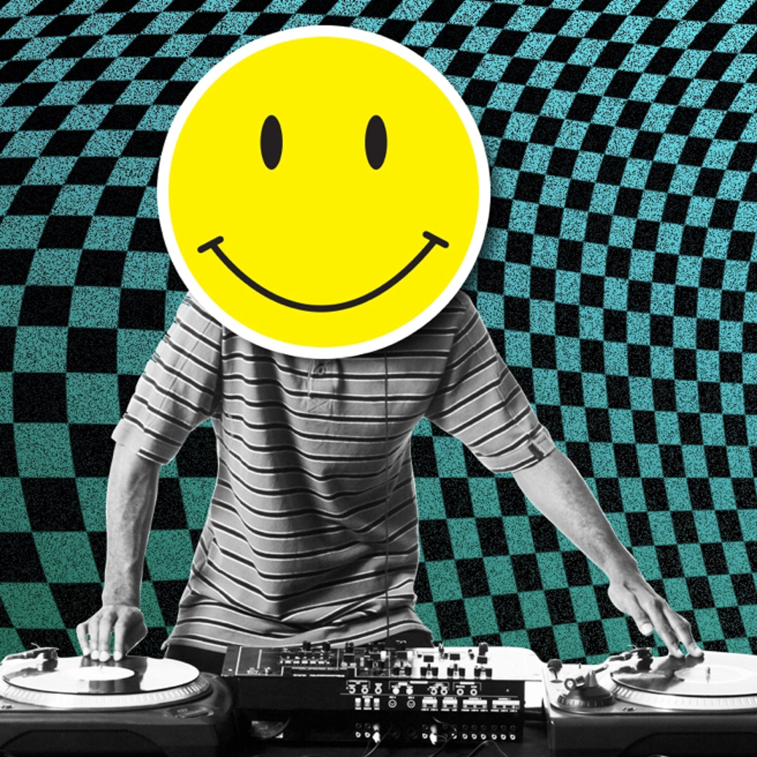 Listen to playlists featuring Early 90’s old skool rave mix Breakbeat ...