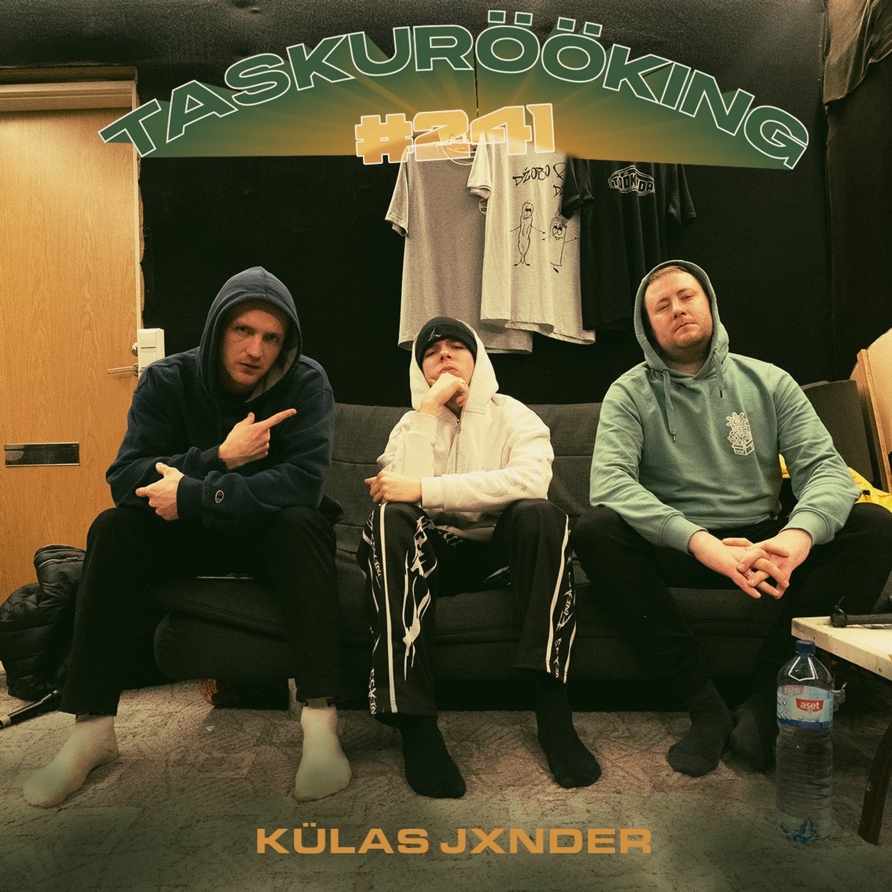 TASKURÖÖKING