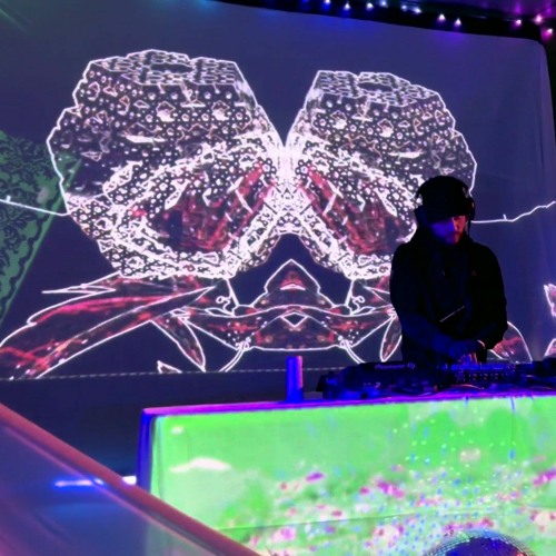Omunitymoons NYE Set (2021)