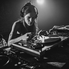 Miti Miti - Mela invites Silvia Ponce - 301025