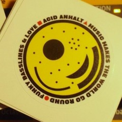 Plasmonic Acid // Rhizomatic Plasmonic synth demo