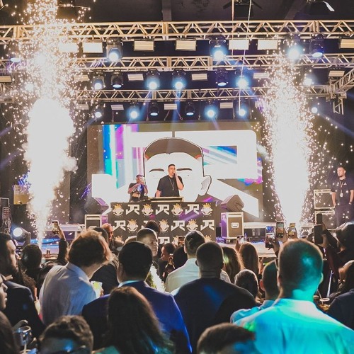 PRIMEIRAMENTE ( DJ JR DO MD ) MC RODRIGO DO CN