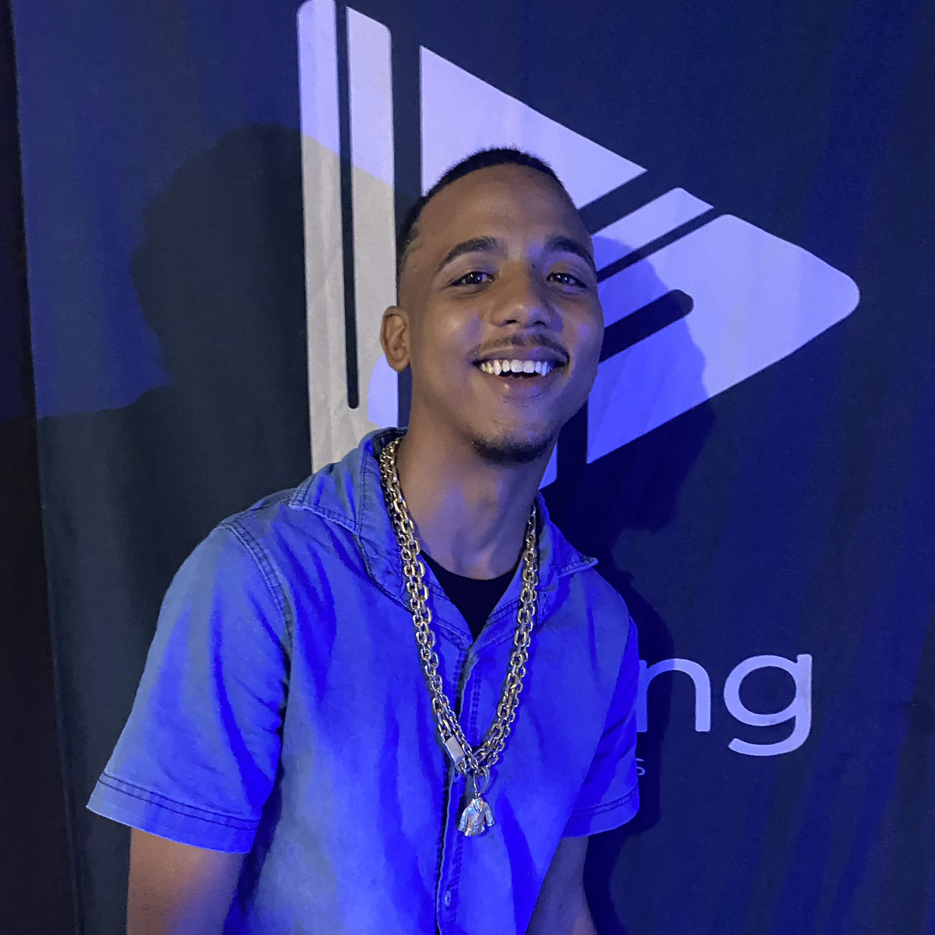 Núcleo Records + Life Song