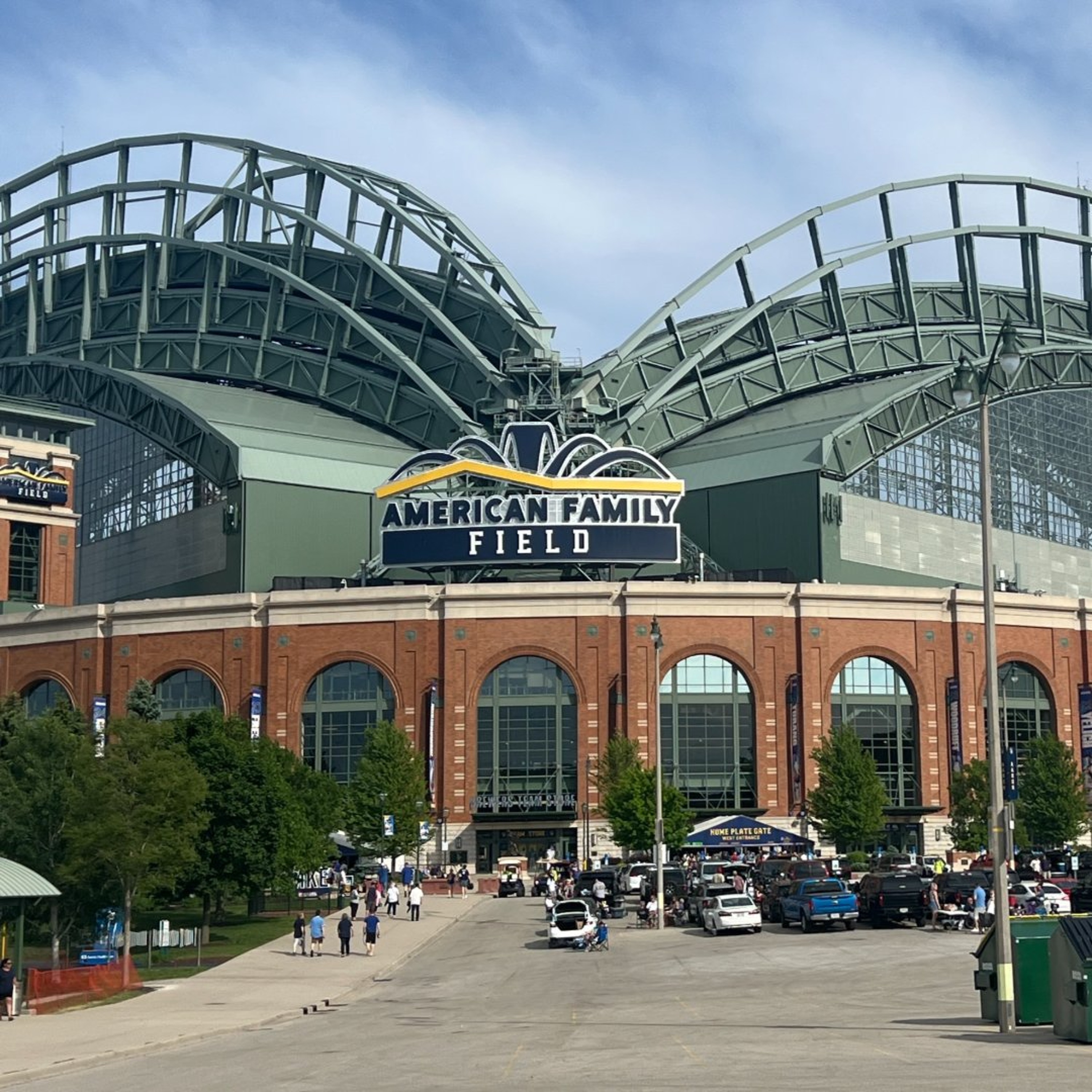 Brewers President Rick Schlesinger (7/16/26)