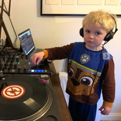 Famalam Radio - Episode 01