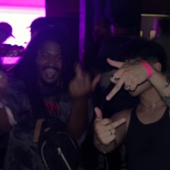 I WANNA SEE KAM SHAKE ASS TO THIS (MY HUMPS REMIX)