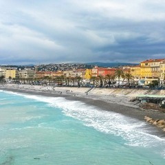 AMBIENCE MARKET Plaza Crowd, French Speaking, Lodeve, Sud De France, LOOP