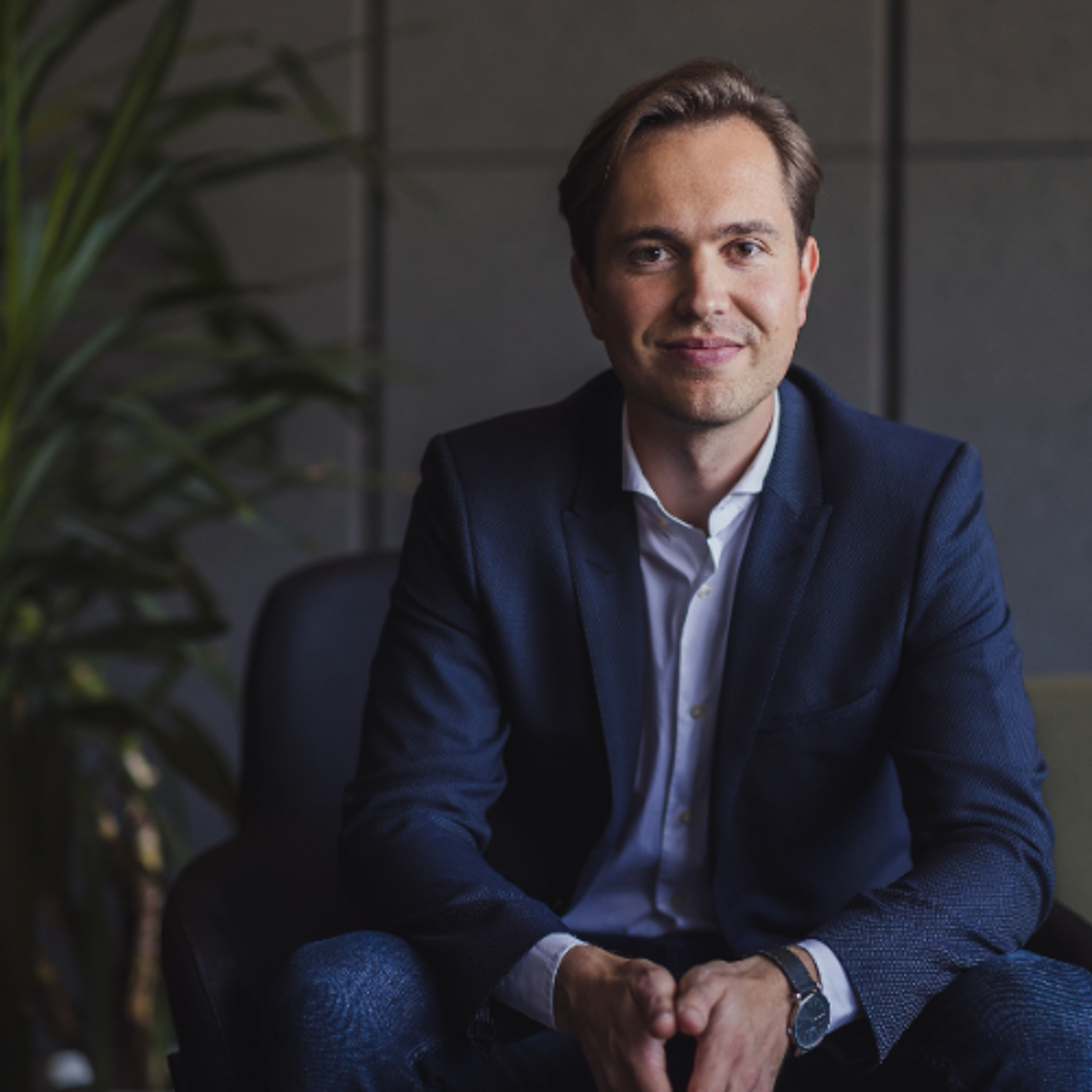 17.04.26 Sisuturundussaade. Võidujooks hangetes neelab raha juba enne ehituse algust: mitu firmat teevad töö ära, kuid lepingu saab üks