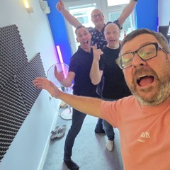 4HR PIANO AND SPECS LUVMONKEY STEVIE A FRESHSOUNDZRADIO 12:12:25