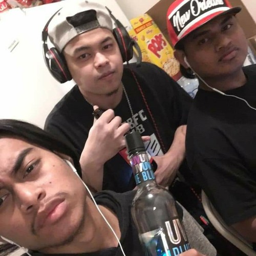 EI MWOHN LIMPOAK (Aivin Ft Jayjay alongside G_Yamz d producer)