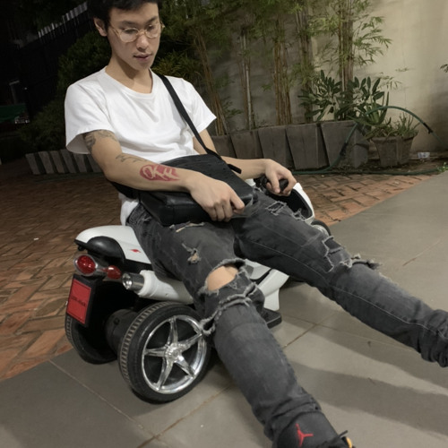 21 ປີກູຈຶ່ງຊິ Savage